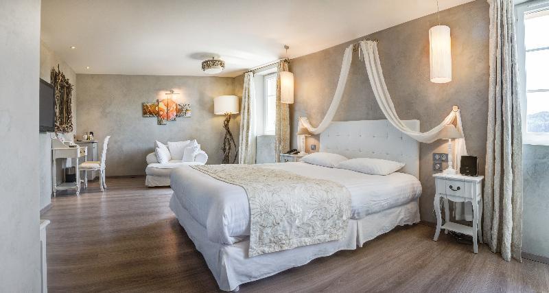 Chateau De La Falque, The Originals Relais Saint-Geniez-d'Olt Ngoại thất bức ảnh